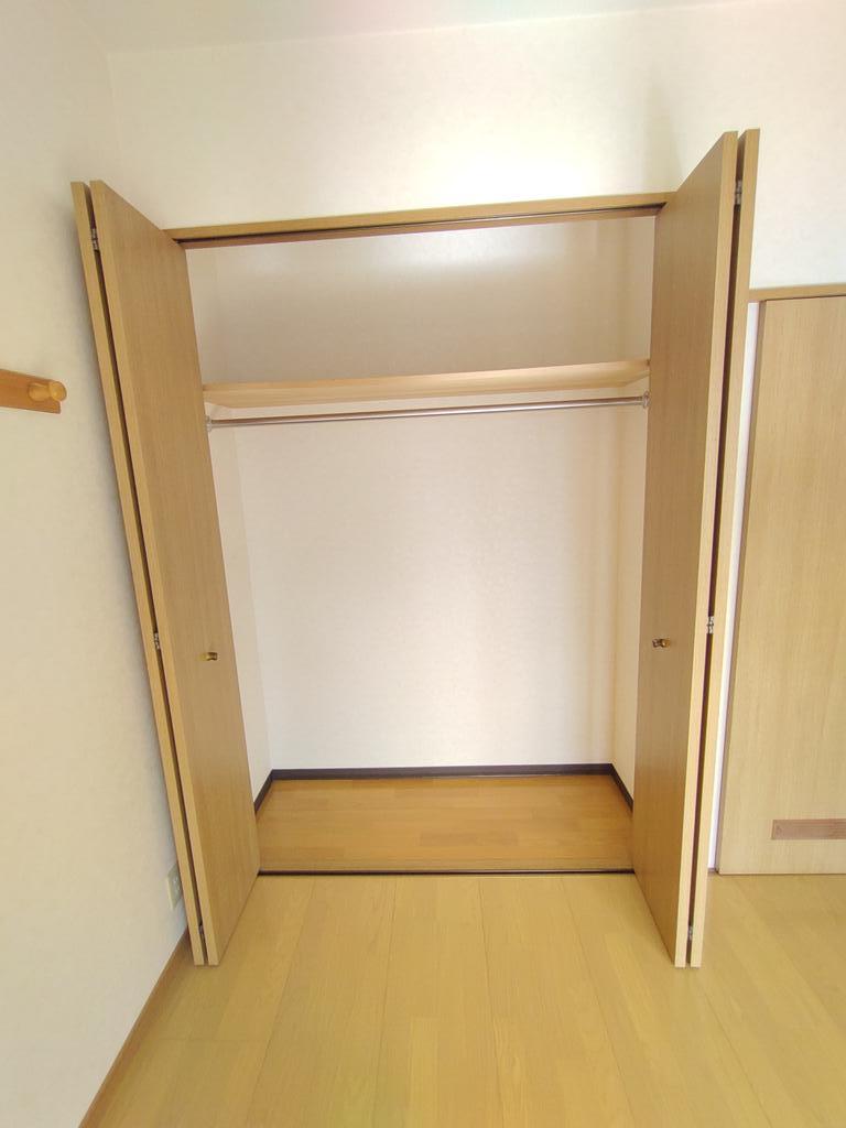 収納　クローゼット