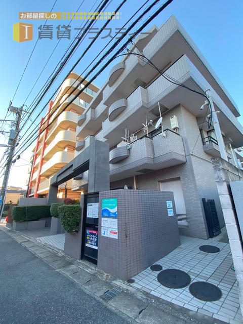 建物外観　入居者様限定の駐車場料金要チェックのＲＣ構造マンションです。