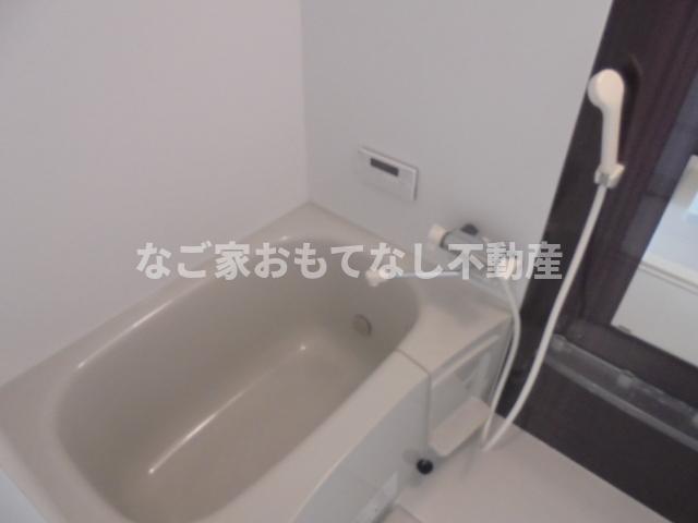バス・シャワールーム　※写真は別号室