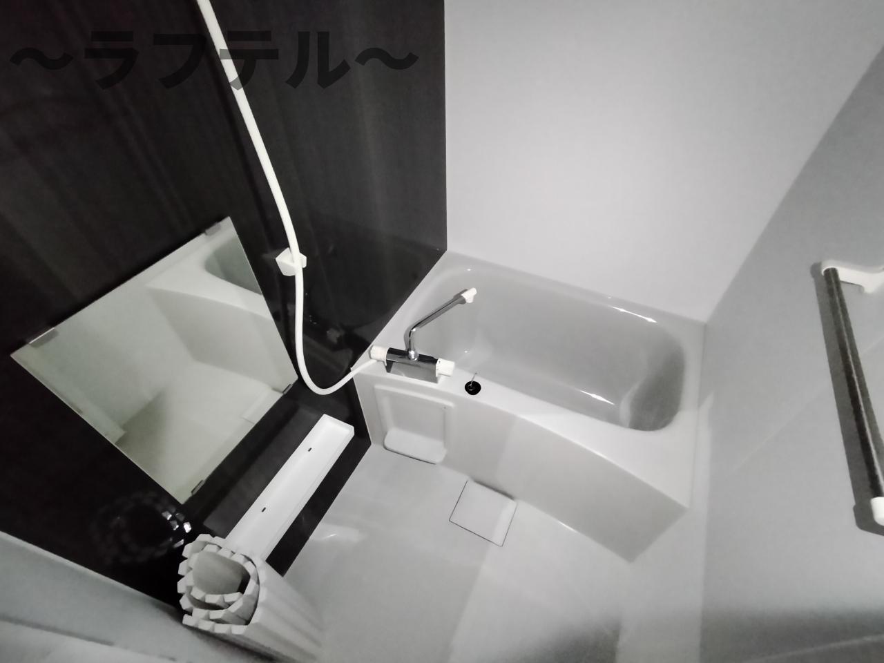 バス・シャワールーム　別部屋イメージ写真