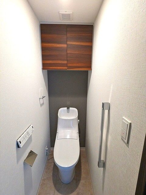 トイレ　写真は同タイプ住居です