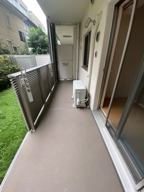 バルコニー