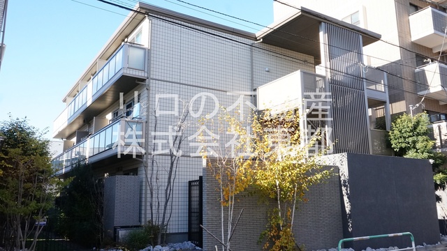 建物外観　通勤・通学・買物、全て便利な好立地の物件です！！