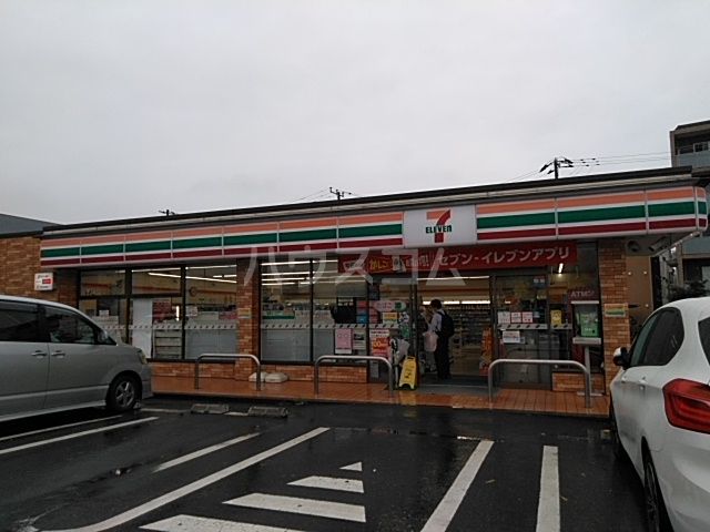 コンビニ　セブンイレブン 江戸川篠崎町2丁目店（コンビニ）まで1059m