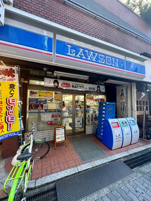 コンビニ　ローソン西心斎橋1丁目店（コンビニ）まで150m