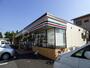 コンビニ　セブンイレブン足立大谷田4丁目店（コンビニ）まで220m