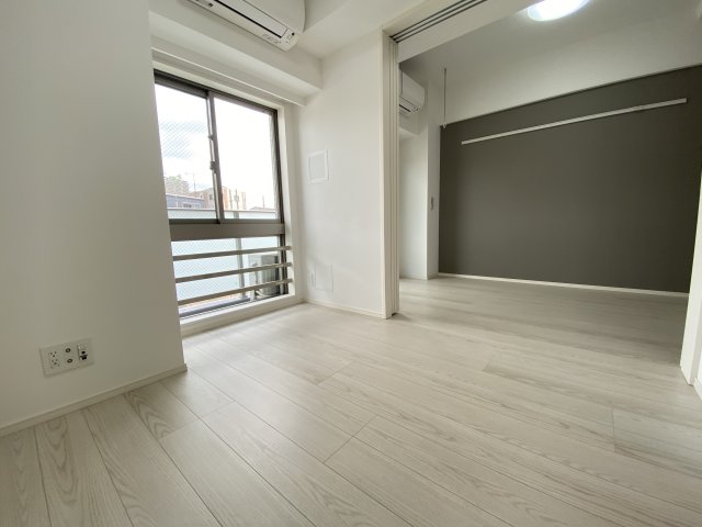 ルフレプレミアム町屋の居間写真