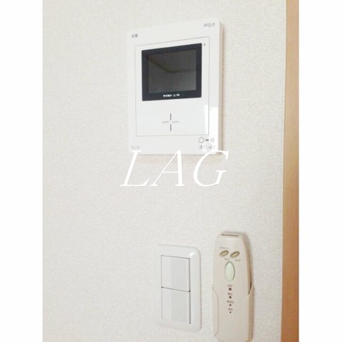 セキュリティ　モニター付きインターホンです。