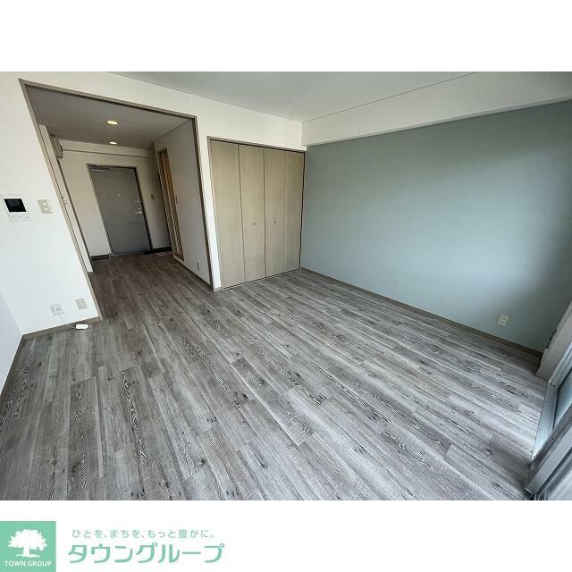 居室・リビング　※別部屋参考写真です