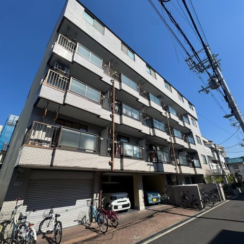 尚栄ドムスの外観写真