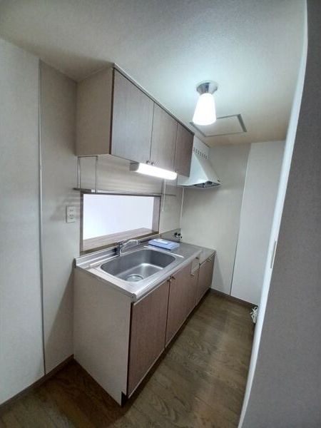 フロンティア1番館のキッチン写真