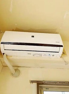 その他　エアコン付き