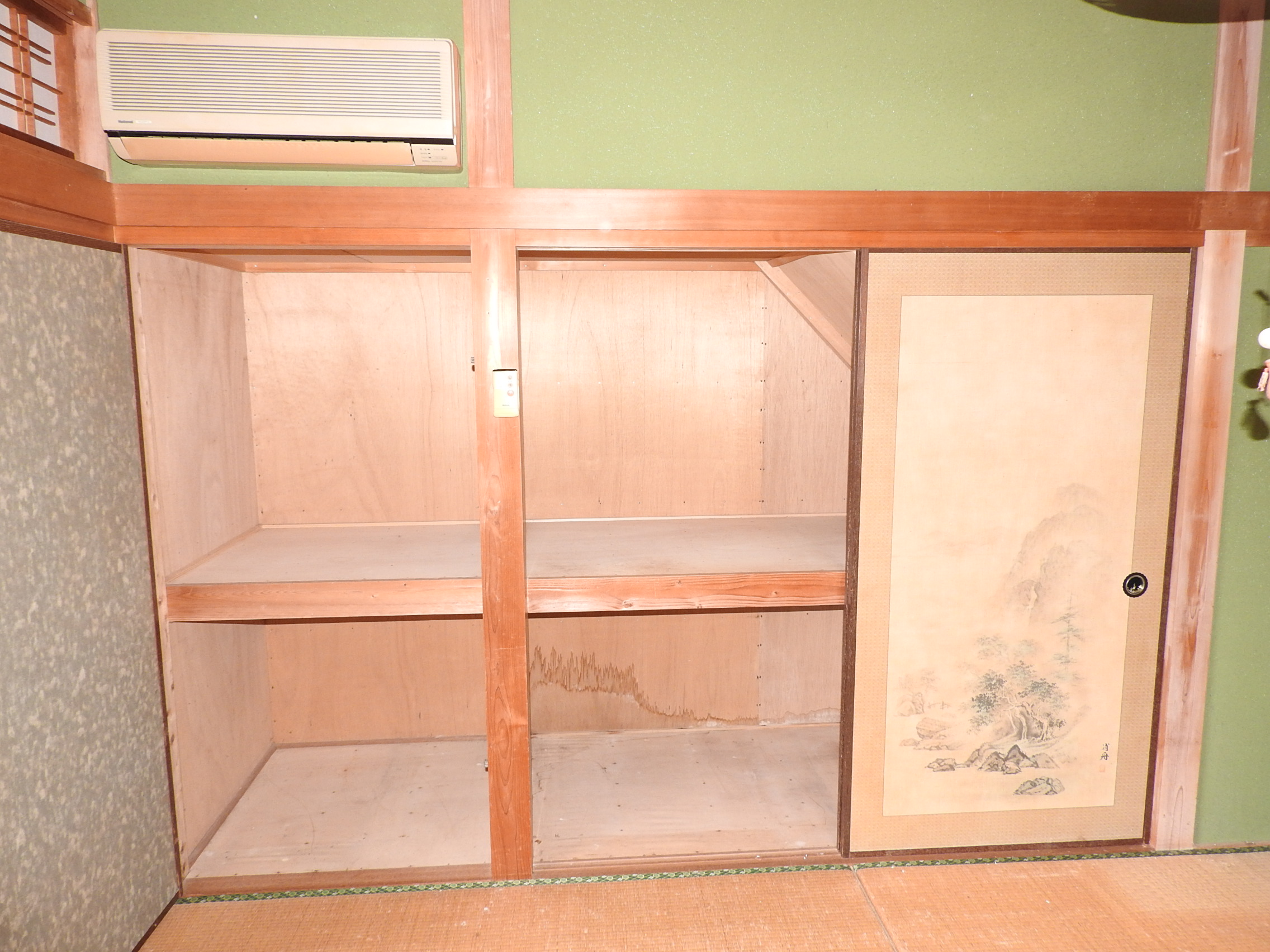 長崎電軌蛍茶屋支線 諏訪神社駅 徒歩15分 2階建 築52年の内装写真