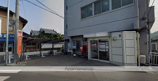 郵便局　新居浜垣生郵便局（郵便局）まで593m