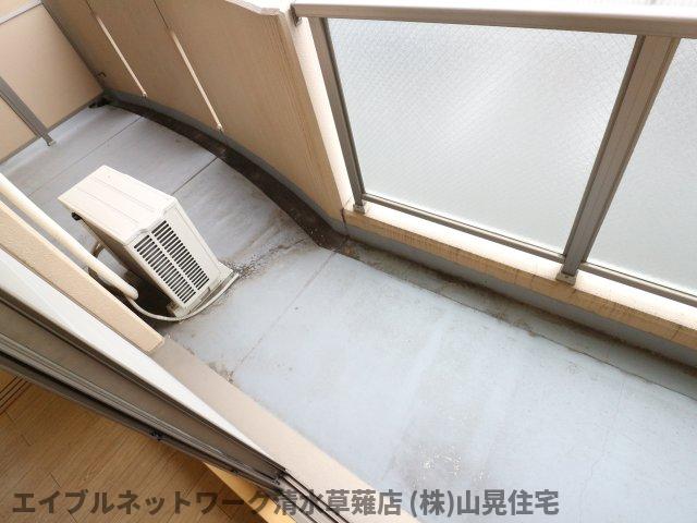 ＪＲ東海道本線 静岡駅 バス乗車時間：26分 最寄りバス停で下車 徒歩4分 3階建 築22年の内装写真