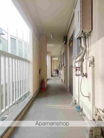 ロビー　ロビー