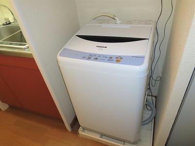その他設備　洗濯機も付いています