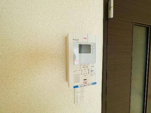 セキュリティ　TVモニター付きインターフォン
