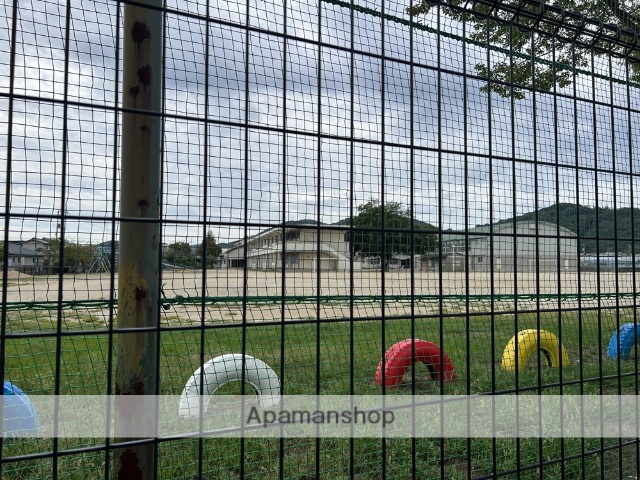 小学校　岡山市立江西小学校（小学校）まで837m