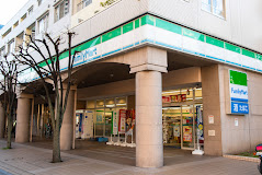 コンビニ　ファミリーマート お台場海浜公園店（コンビニ）まで270m