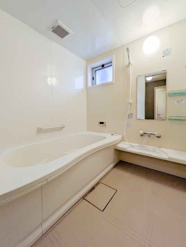 バス・シャワールーム　図面と現状に相違がある場合には現状を優先