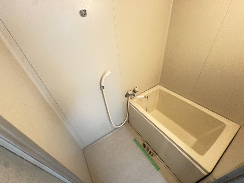 バス・シャワールーム　キレイです！