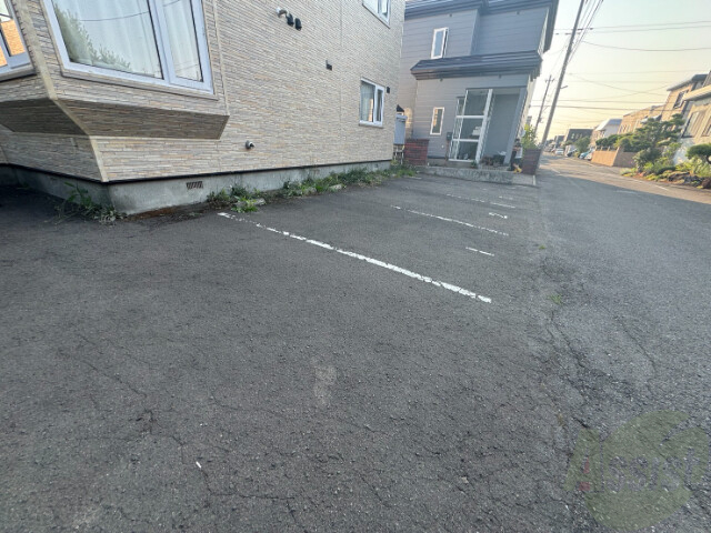 駐車場　その他