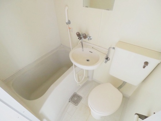 洗面設備　※別部屋の写真です