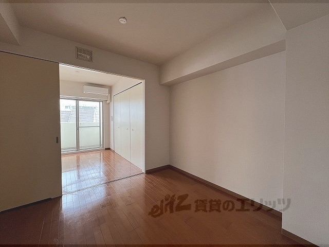 居室・リビング　居室