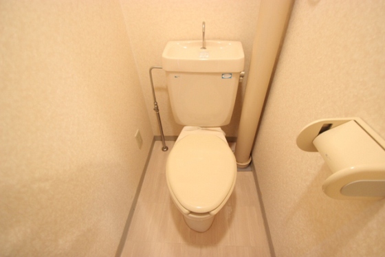 トイレ　※別部屋の写真です