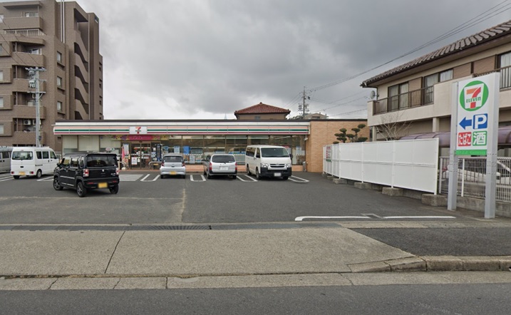 コンビニ　セブンイレブン 尾張旭白鳳町店（コンビニ）まで746m