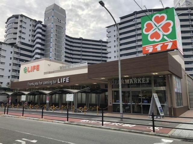 スーパー　ライフ朝潮橋駅前店（スーパー）まで753m