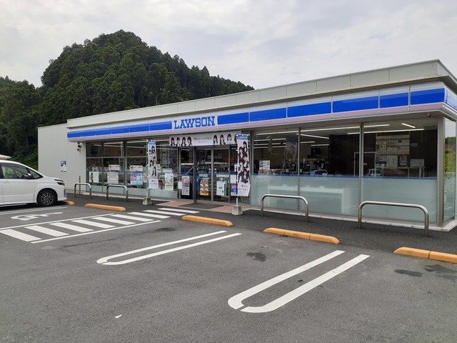 コンビニ　ローソン北茨城大津店（コンビニ）まで1100m