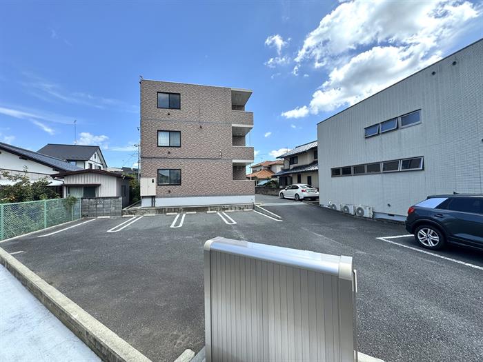 駐車場　1台無料です（２台目相談可）