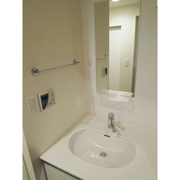 洗面設備　別室の参考写真です。※現況優先