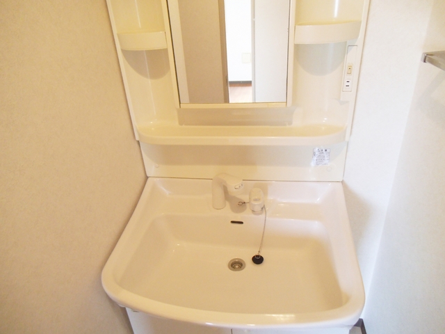 洗面設備　洗面台です。