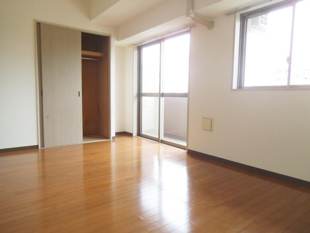 居室・リビング　北向きですがお部屋は明るいですよ♪