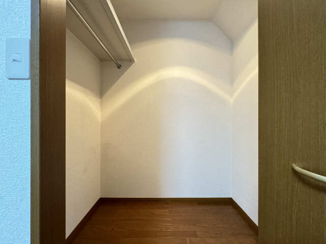 収納　ウォークインクローゼット