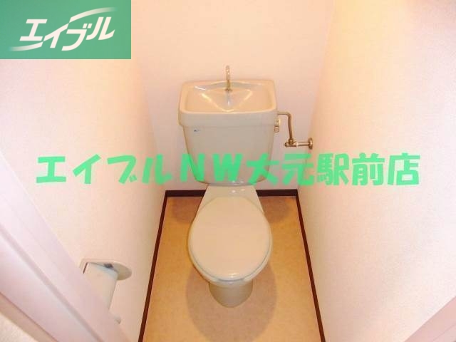 トイレ　トイレ