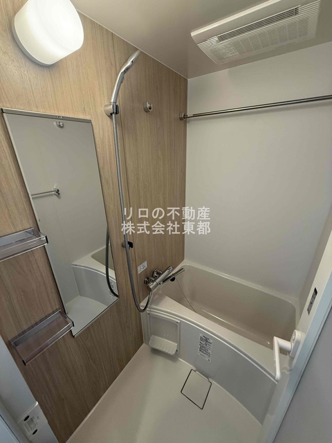 バス・シャワールーム　花粉・梅雨の時期にオススメの浴室乾燥機付きバスルームです♪