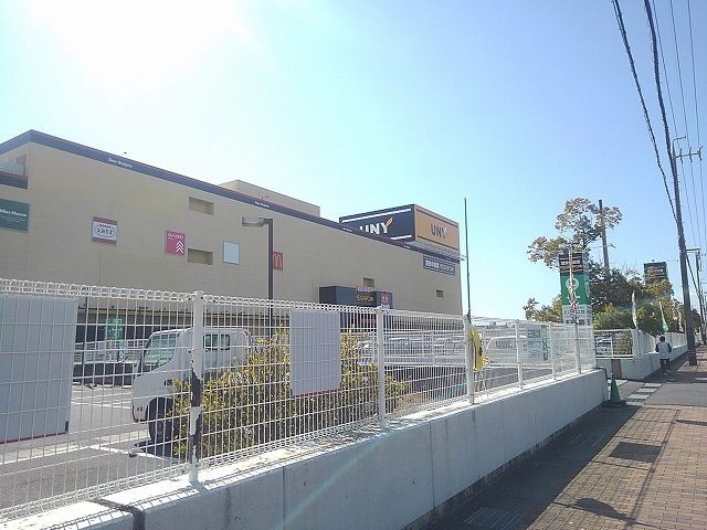 ショッピングセンター　ＭＥＧＡドンキＵＮＹ鈴鹿店（ショッピングセンター）まで1355m