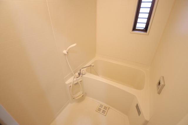 バス・シャワールーム　別室の参考写真です。※現況優先