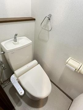 トイレ　トイレ