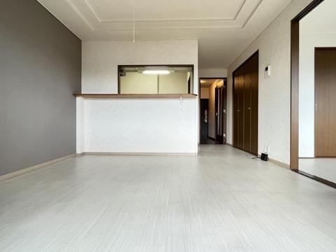 居室・リビング　リビング