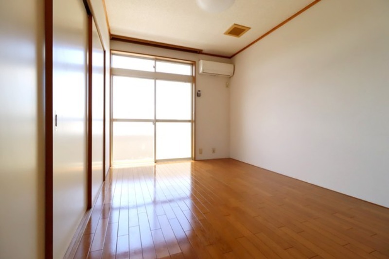 居室・リビング　図面と現状に相違がある場合には現状を優先