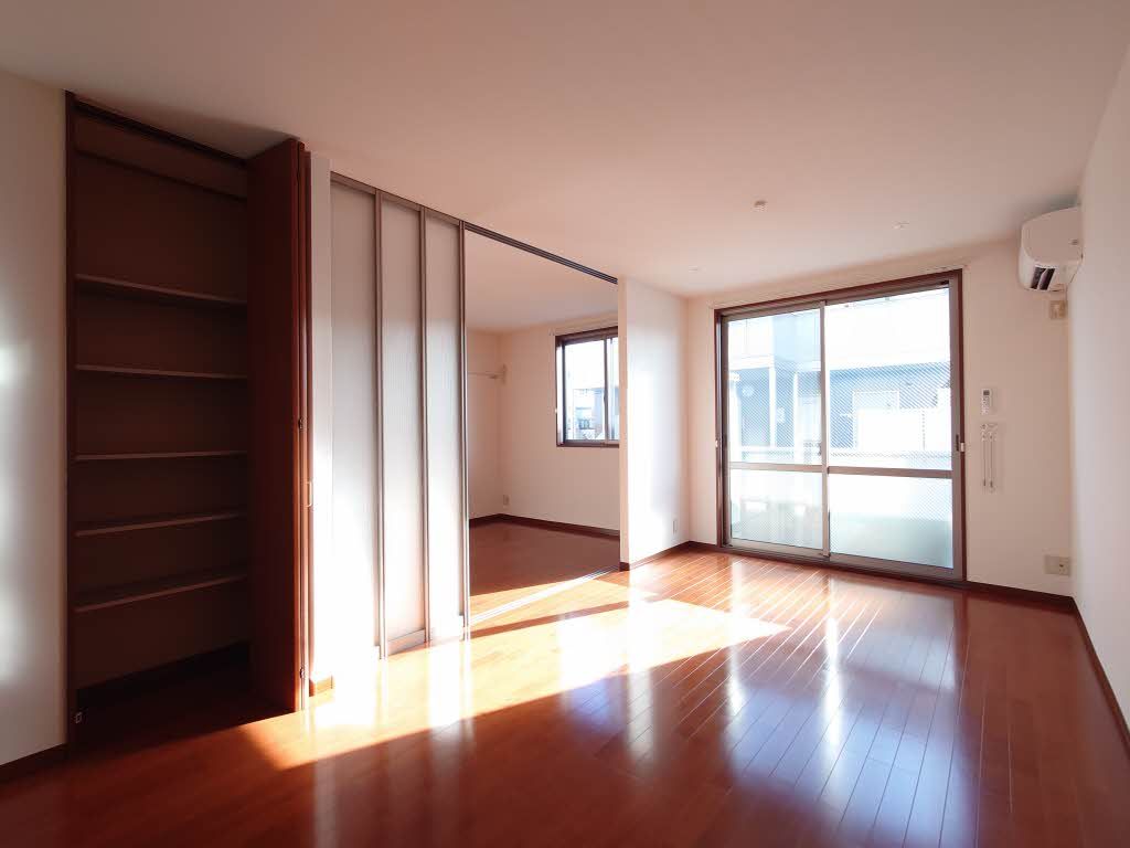 居室・リビング　リビング