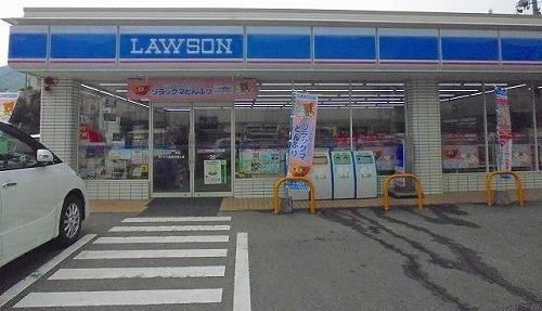 コンビニ　ローソン（コンビニ）まで800m