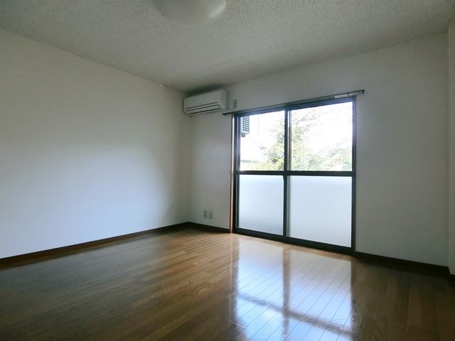 居室・リビング　★広々９帖★