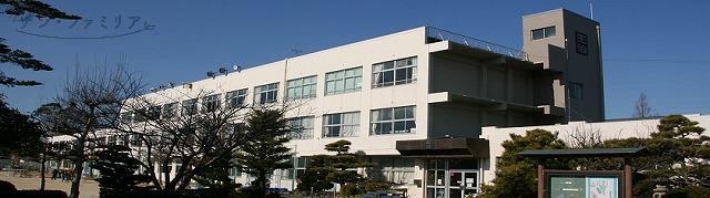 小学校　豊橋市立天伯小学校（小学校）まで1806m