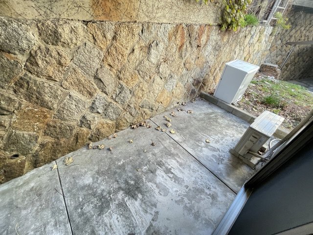 バルコニー　落ち着いた時間を過ごせるバルコニーです